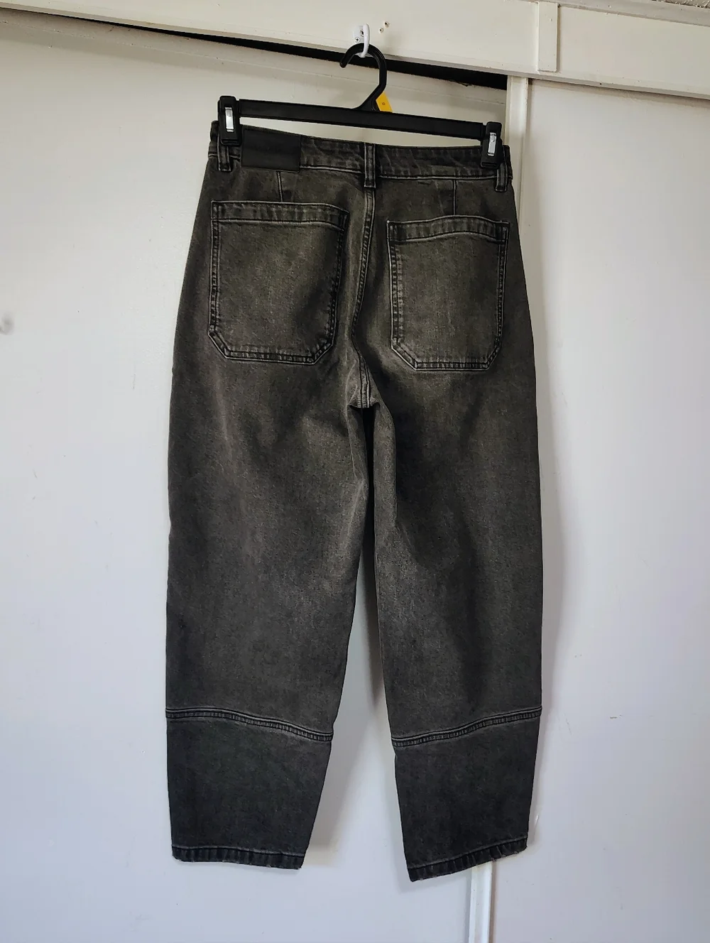 Everlane Utility Barrel Jeans Organic Cotton, Women's, Washed Black size 27. - Picture 6 of 16